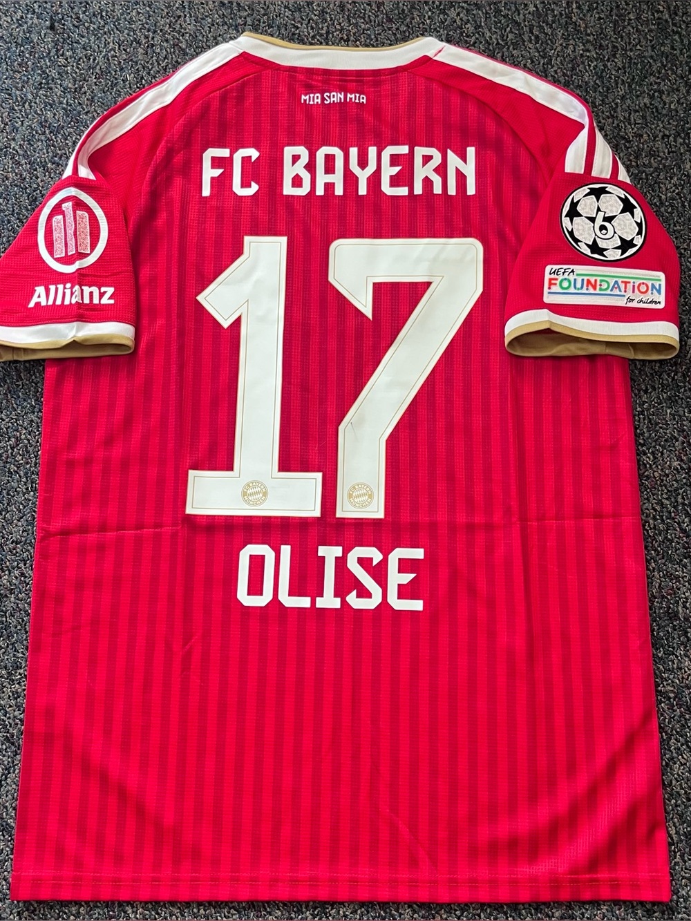 OLISE 17 BAYERN 26/27 HOME JERSEY (L)